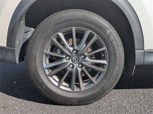 Used 2020 MAZDA CX-5 Touring image 10