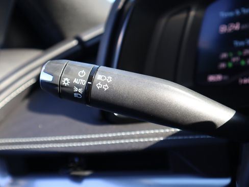 Used 2021 Chevrolet Corvette Stingray Preferred Cpe w/ 2LT image 23