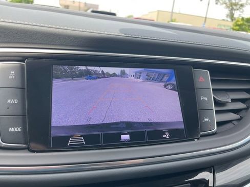 Used 2020 Buick Enclave Premium w/ Sun and Sites Package AWD/4WD image 9