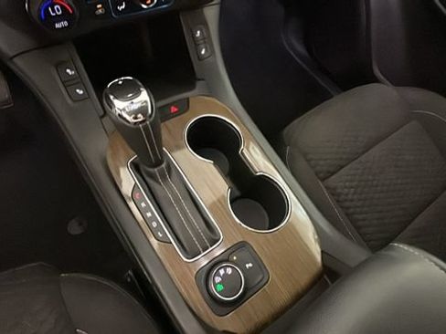 Used 2019 GMC Acadia SLE w/ Driver Alert Package I AWD/4WD image 21