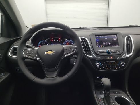 Used 2023 Chevrolet Equinox LT w/ Driver Convenience Package AWD/4WD image 22