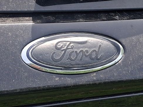 Used 2022 Ford Explorer ST w/ Equipment Group 401A AWD/4WD image 11