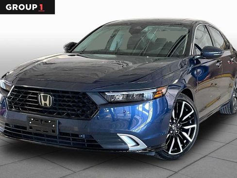 Used 2024 Honda Accord Touring image 1