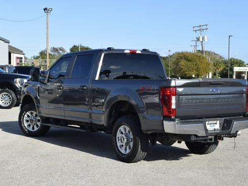 Used 2020 Ford F250 XL w/ STX Appearance Package image 8