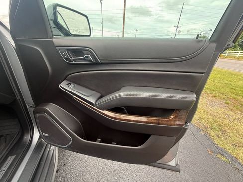 Used 2020 Chevrolet Tahoe LT RWD image 24