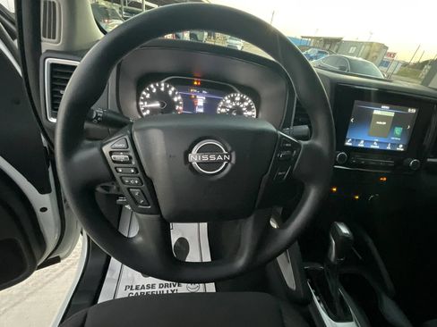 Used 2024 Nissan Frontier SV RWD image 26