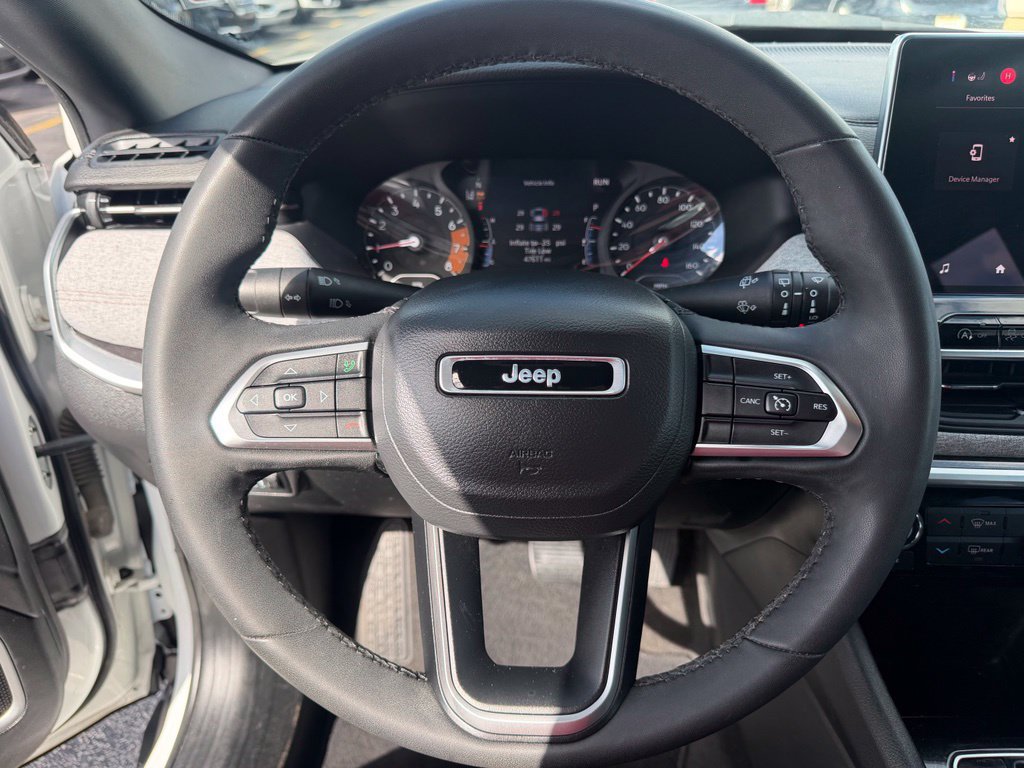 Used 2023 Jeep Compass Latitude AWD/4WD image 26