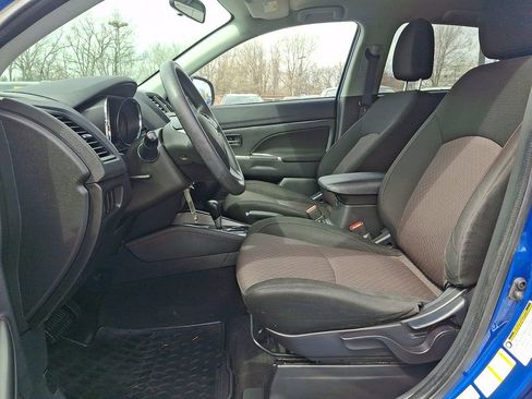 Used 2019 Mitsubishi Outlander Sport ES AWD/4WD image 15
