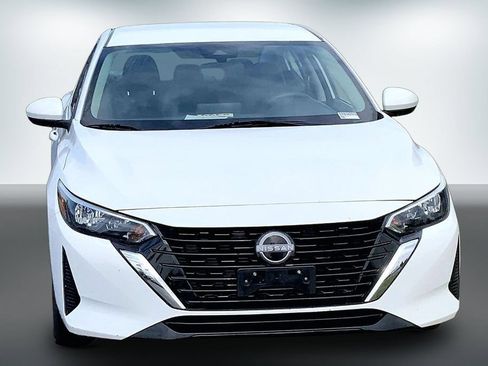 Used 2024 Nissan Sentra SV FWD image 7