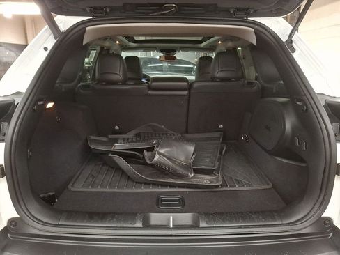 Used 2022 Jeep Cherokee Limited w/ Elite Package image 24