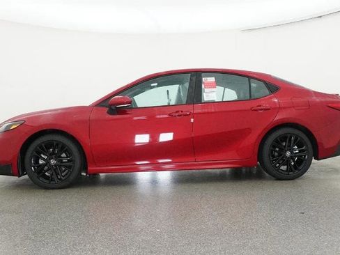 New 2026 Toyota Camry SE image 19