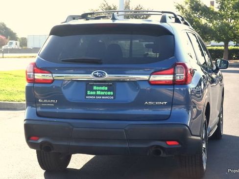 Used 2022 Subaru Ascent Premium w/ Convenience Package AWD/4WD image 3