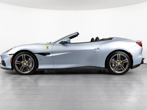 Certified 2023 Ferrari Portofino M RWD image 3