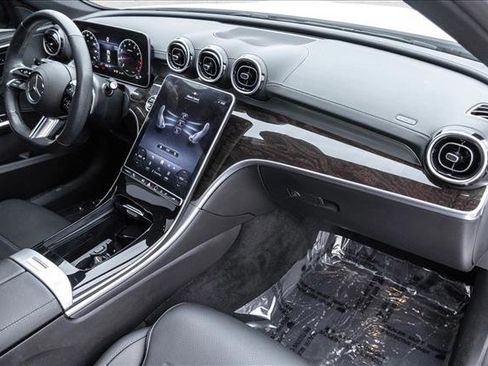 Used 2023 Mercedes-Benz C 300 4MATIC Sedan image 23