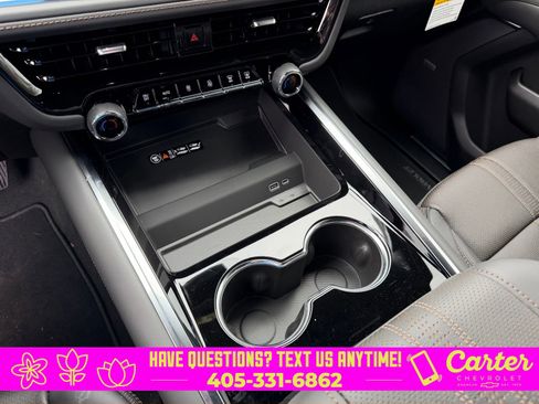 New 2026 Chevrolet Suburban High Country w/ Sun And Tow Package image 14