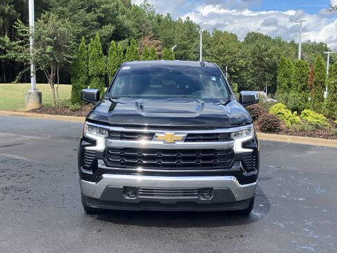 Used 2025 Chevrolet Silverado 1500 LT w/ Protection Package AWD/4WD image 3