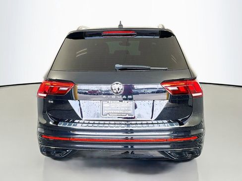 Used 2022 Volkswagen Tiguan SE R-Line FWD image 6