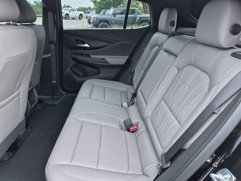 New 2026 Buick Envista Avenir FWD image 35