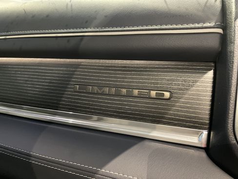 Used 2024 RAM 1500 Limited AWD/4WD image 40