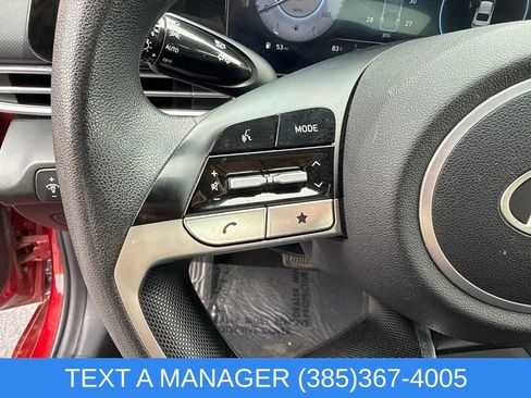 Used 2024 Hyundai Elantra SEL FWD image 18