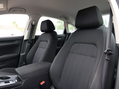 Used 2025 Honda Civic LX image 10