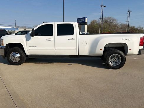 Used 2013 Chevrolet Silverado 3500 LTZ w/ LTZ Plus Package image 11