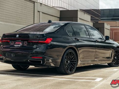 Used 2020 BMW 740i w/ Cold Weather Package RWD image 6