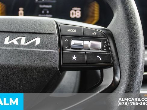 Used 2025 Kia K4 FWD image 24