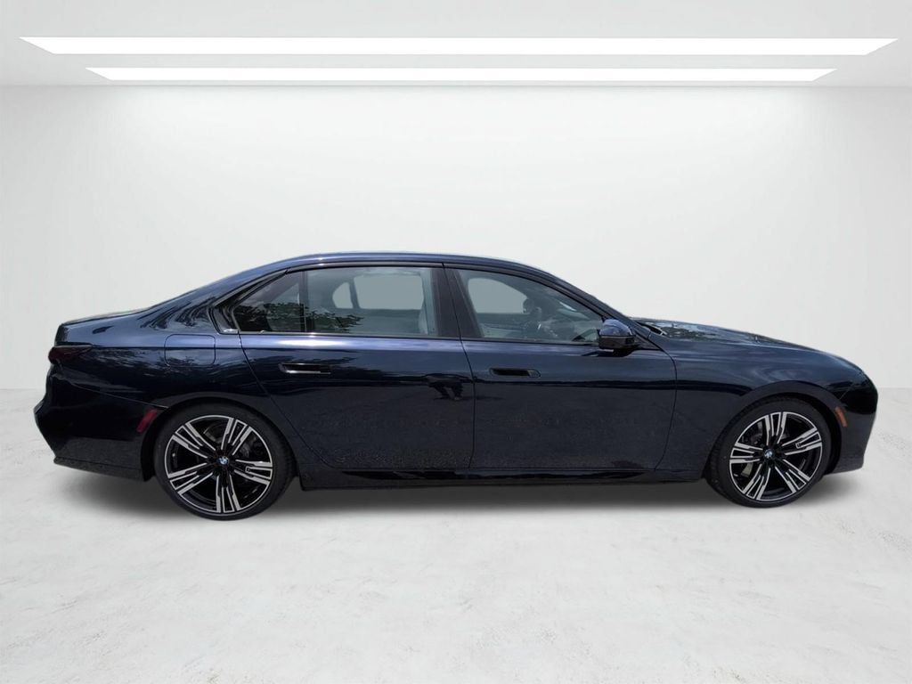 New 2026 BMW 750e xDrive AWD/4WD image 3