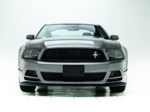 Used 2013 Ford Mustang GT Premium image 6