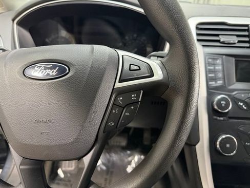 Used 2014 Ford Fusion S FWD image 14