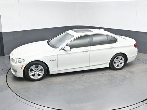 Used 2013 BMW 528i Sedan RWD image 33