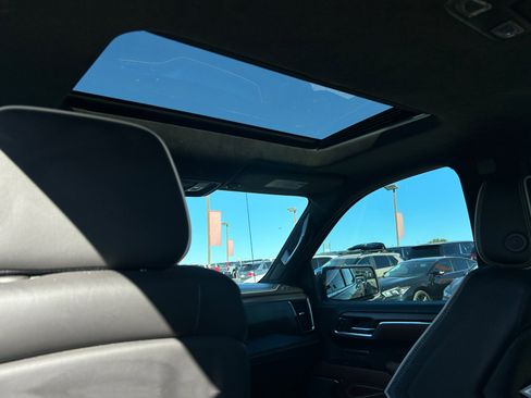 Used 2023 GMC Sierra 1500 Denali Ultimate image 19