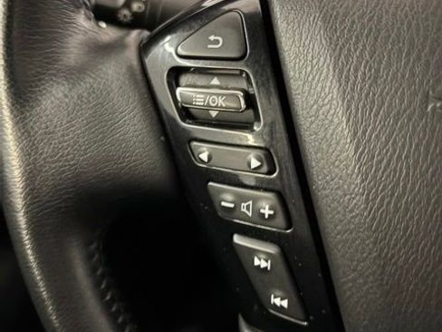 Used 2021 Nissan Armada SL w/ Midnight Edition Package image 18