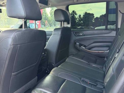 Used 2020 GMC Yukon XL SLT w/ Premium Edition AWD/4WD image 22