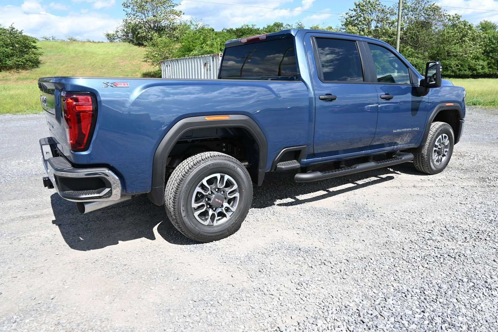 New 2026 GMC Sierra 3500 Pro w/ 1SA Pro Safety Plus Package AWD/4WD image 21