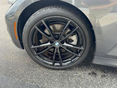 Used 2021 BMW 330i xDrive Sedan w/ M Sport Package AWD/4WD image 28