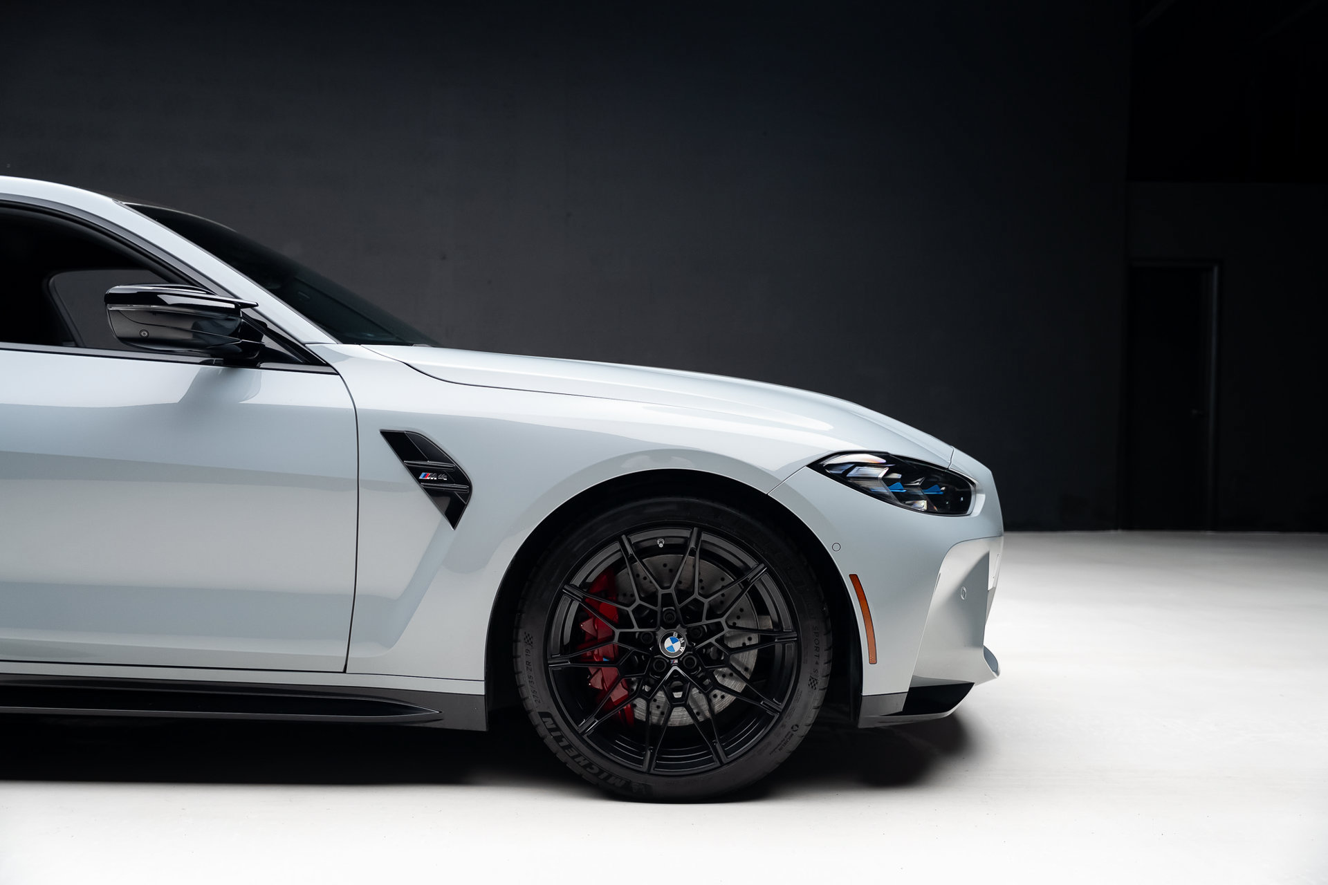Used 2021 BMW M4 Coupe w/ Executive Package RWD image 40