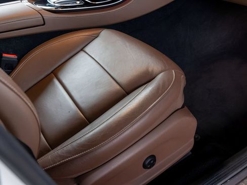 Used 2022 Mercedes-Benz E 350 4MATIC Sedan image 92