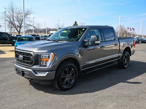 Used 2022 Ford F150 XLT w/ Equipment Group 302A High image 9