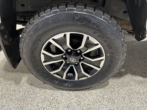 Certified 2021 Toyota Tacoma TRD Sport image 22