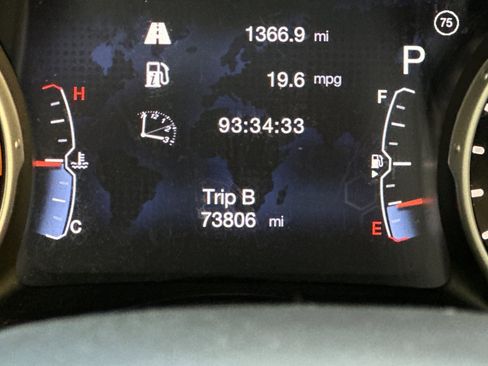 Used 2018 Jeep Compass Altitude w/ Popular Equipment Group image 18