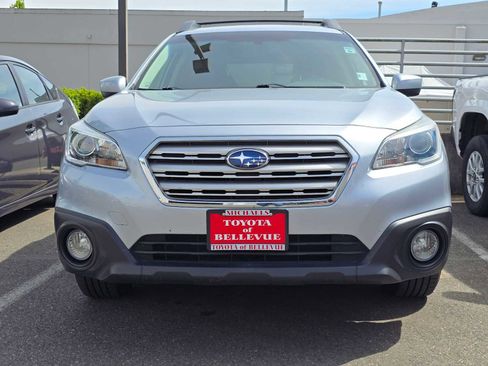 Used 2015 Subaru Outback 2.5i Premium AWD/4WD image 2