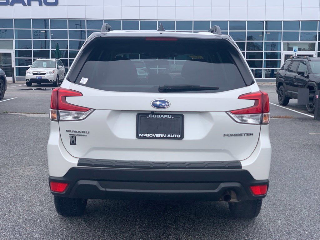 Used 2024 Subaru Forester Premium AWD/4WD image 8