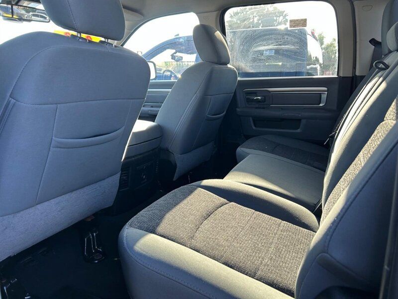 Used 2018 RAM 1500 Big Horn AWD/4WD image 26