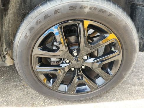 Used 2023 Jeep Renegade Altitude w/ Sun/Sound Group AWD/4WD image 15