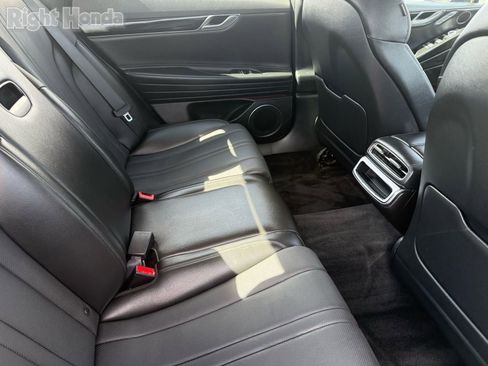 Used 2025 Genesis G80 2.5T image 25