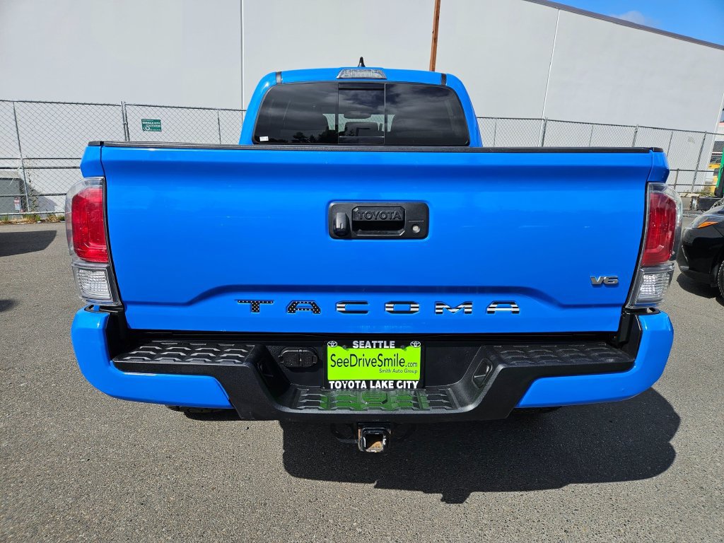 Used 2021 Toyota Tacoma 4x4 Double Cab image 4
