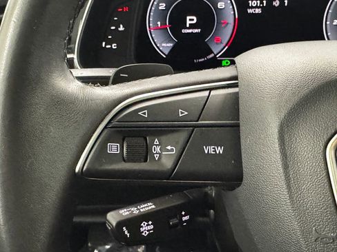 Used 2021 Audi Q7 2.0T Premium Plus w/ Executive Package image 24