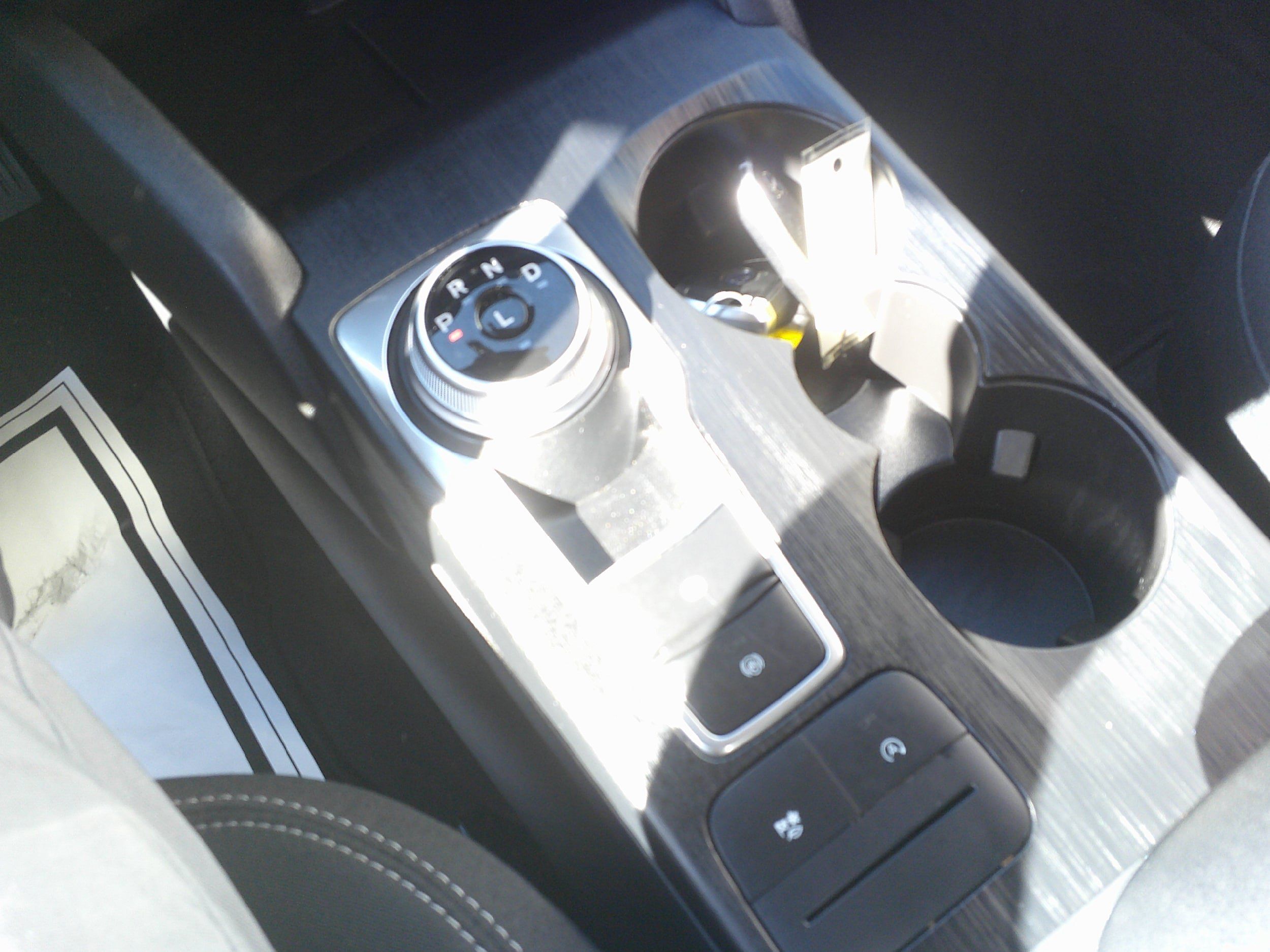 Used 2025 Ford Escape Active AWD/4WD image 27